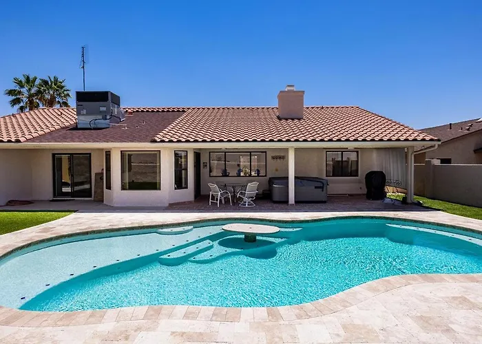 Holiday home Chipin' It At The Pool Bball Lake Havasu City