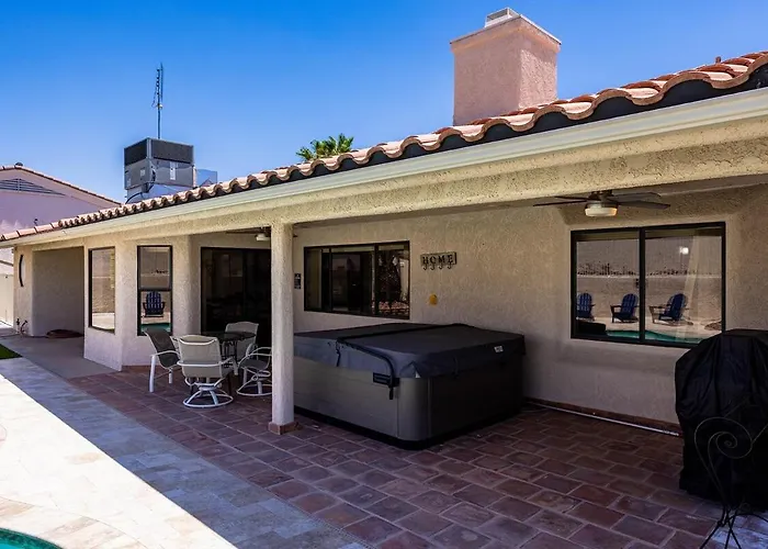 Chipin' It At The Pool Bball Holiday home Lake Havasu City